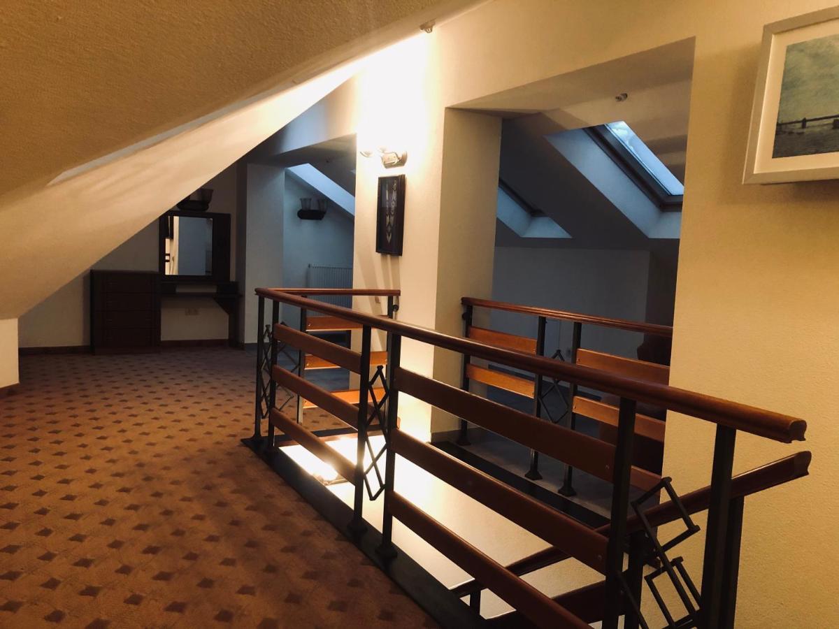 Gerdan Hotel Jaremtsje Eksteriør bilde
