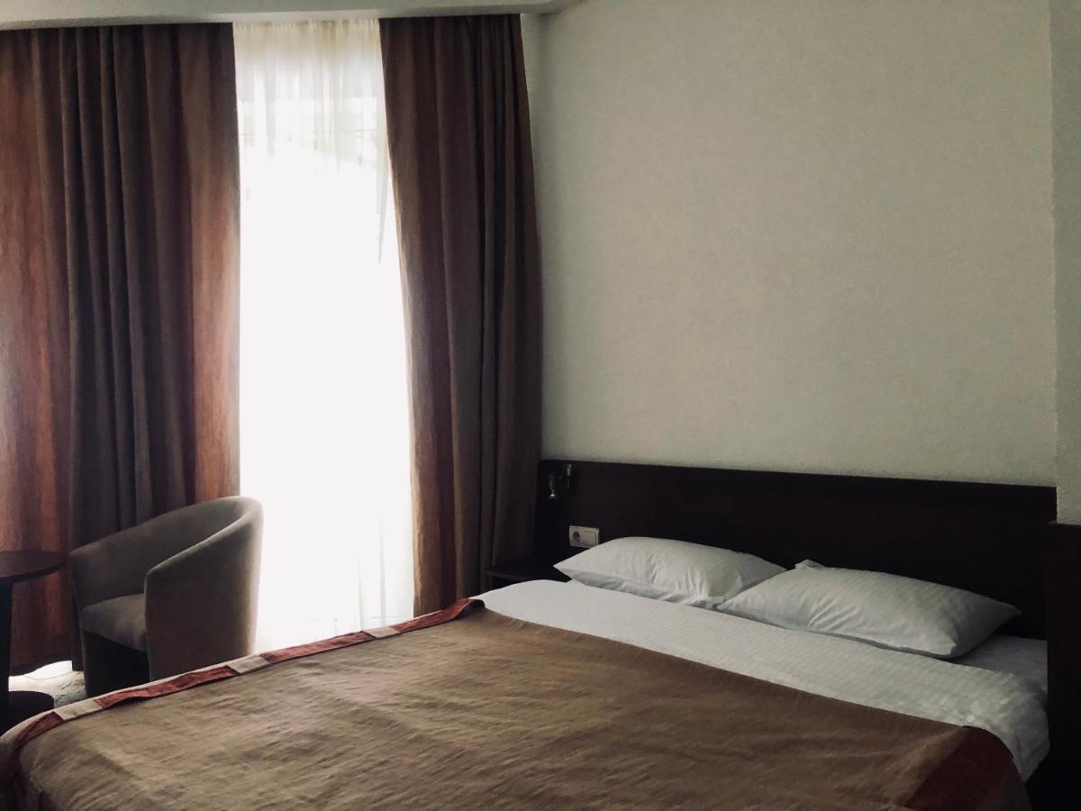Gerdan Hotel Jaremtsje Eksteriør bilde